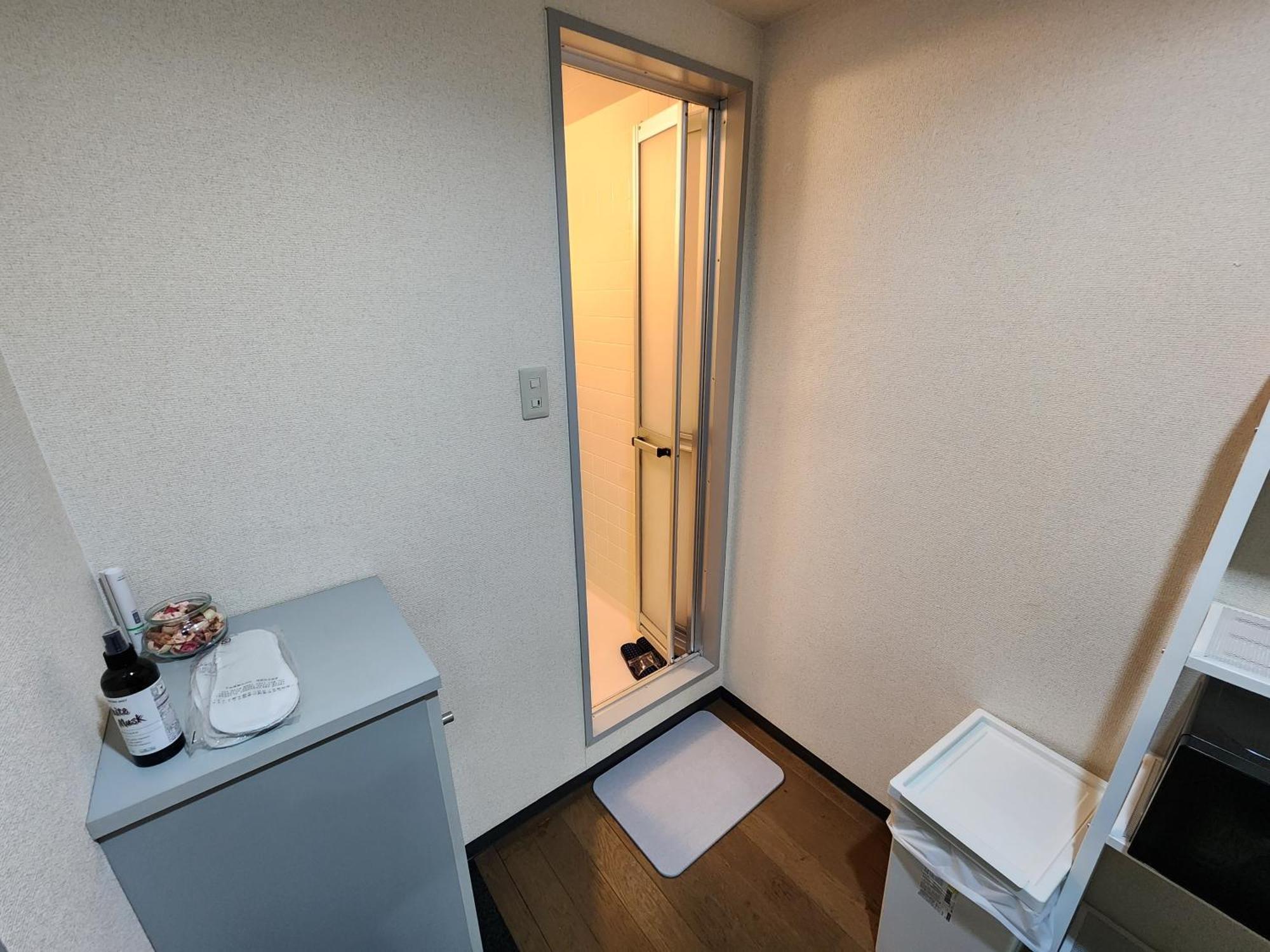 난바역 도보5분 시내중심 Mori Apartment Osaka Buitenkant foto